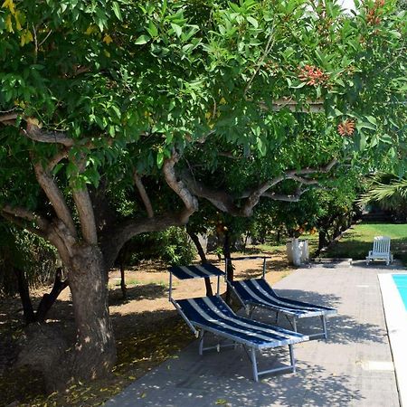 Terre Del Cardinale Country Suites คาตาเนีย ภายนอก รูปภาพ