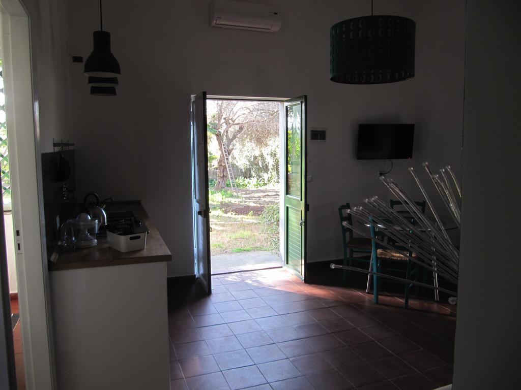 Terre Del Cardinale Country Suites คาตาเนีย ห้อง รูปภาพ