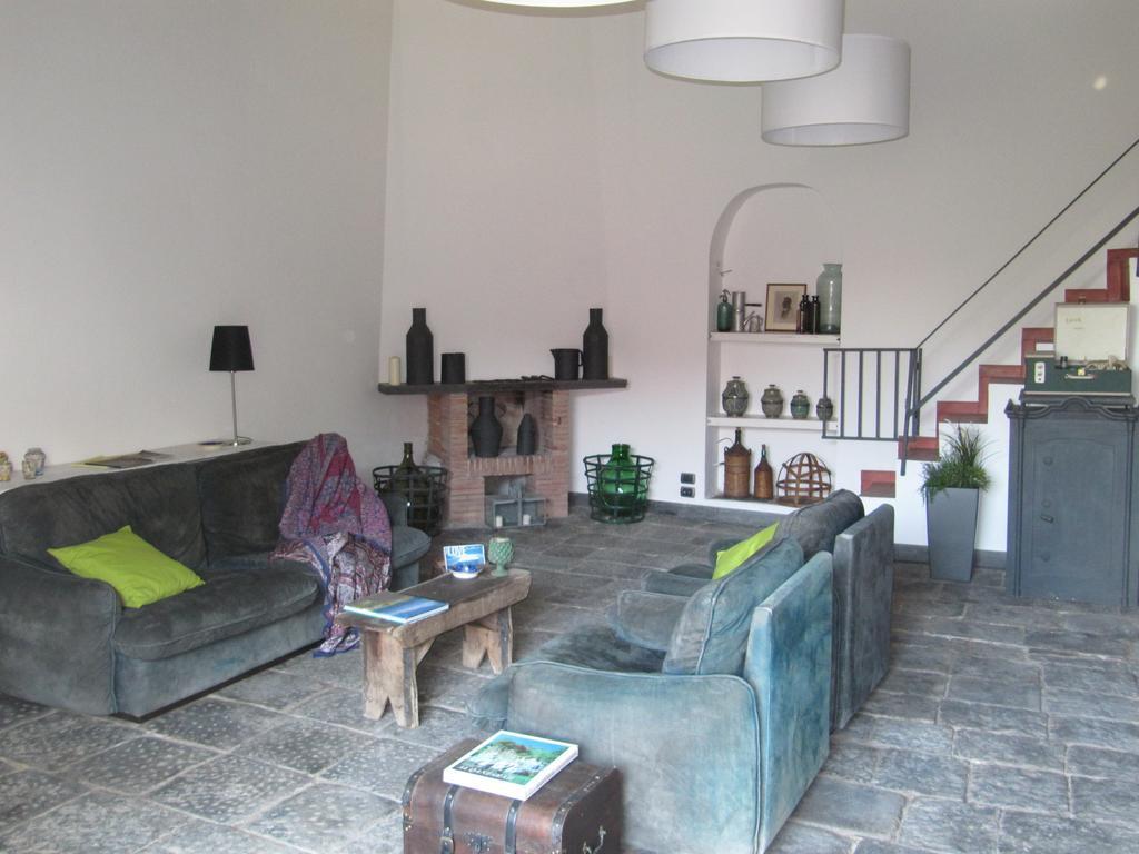 Terre Del Cardinale Country Suites คาตาเนีย ภายนอก รูปภาพ